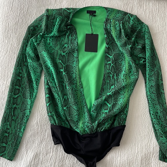 Sexy low-cut bodysuit snake, print new with tags size XXS - Picture 2 of 5